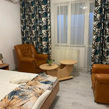 Hotel Green House Craiova Exterior foto