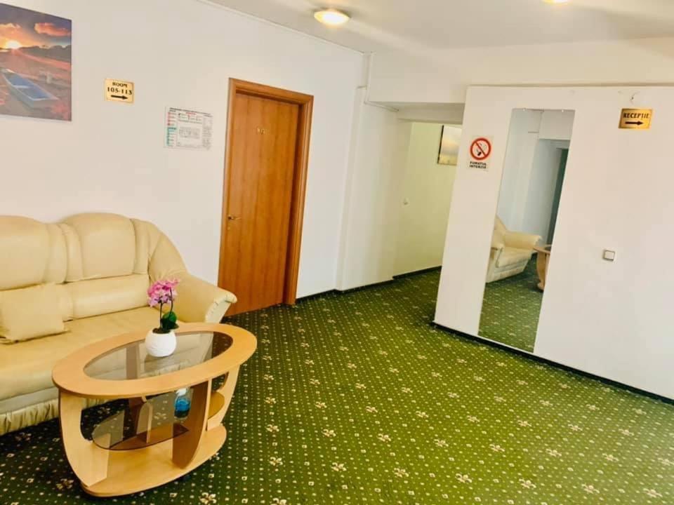 Hotel House 3*