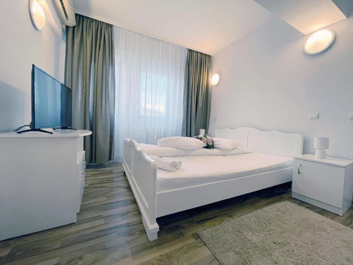 House Hotel 3*