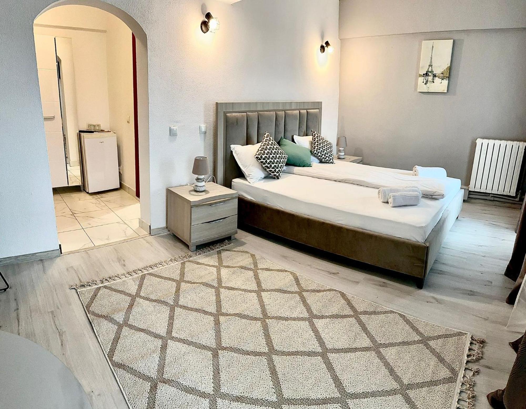 Hotel House 3*