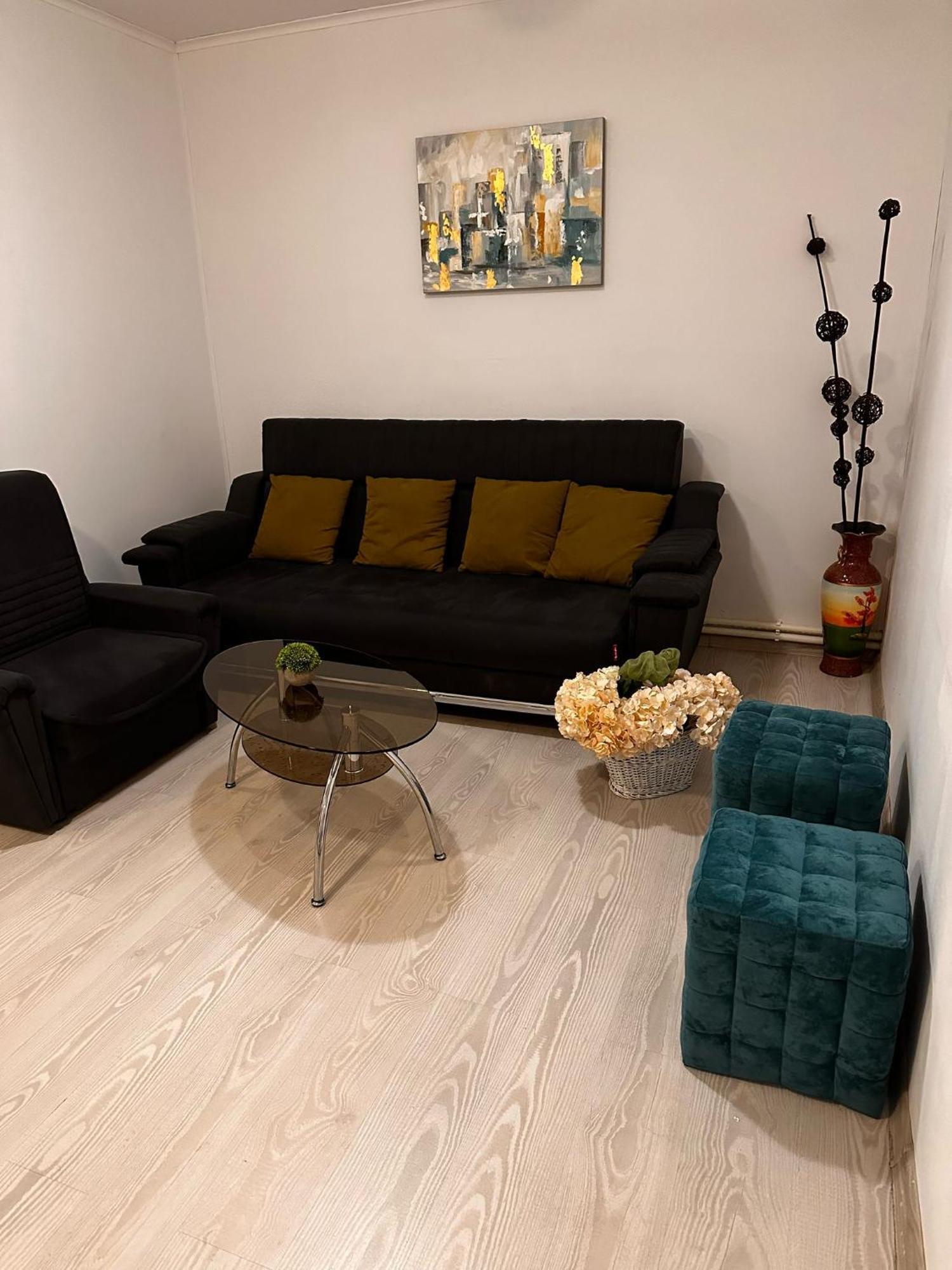 House 3*