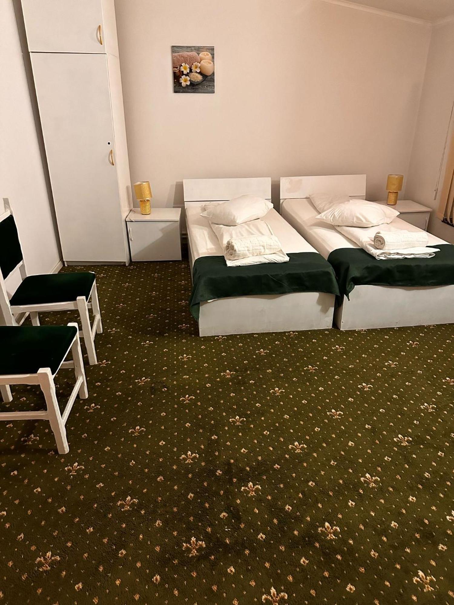 House 3*