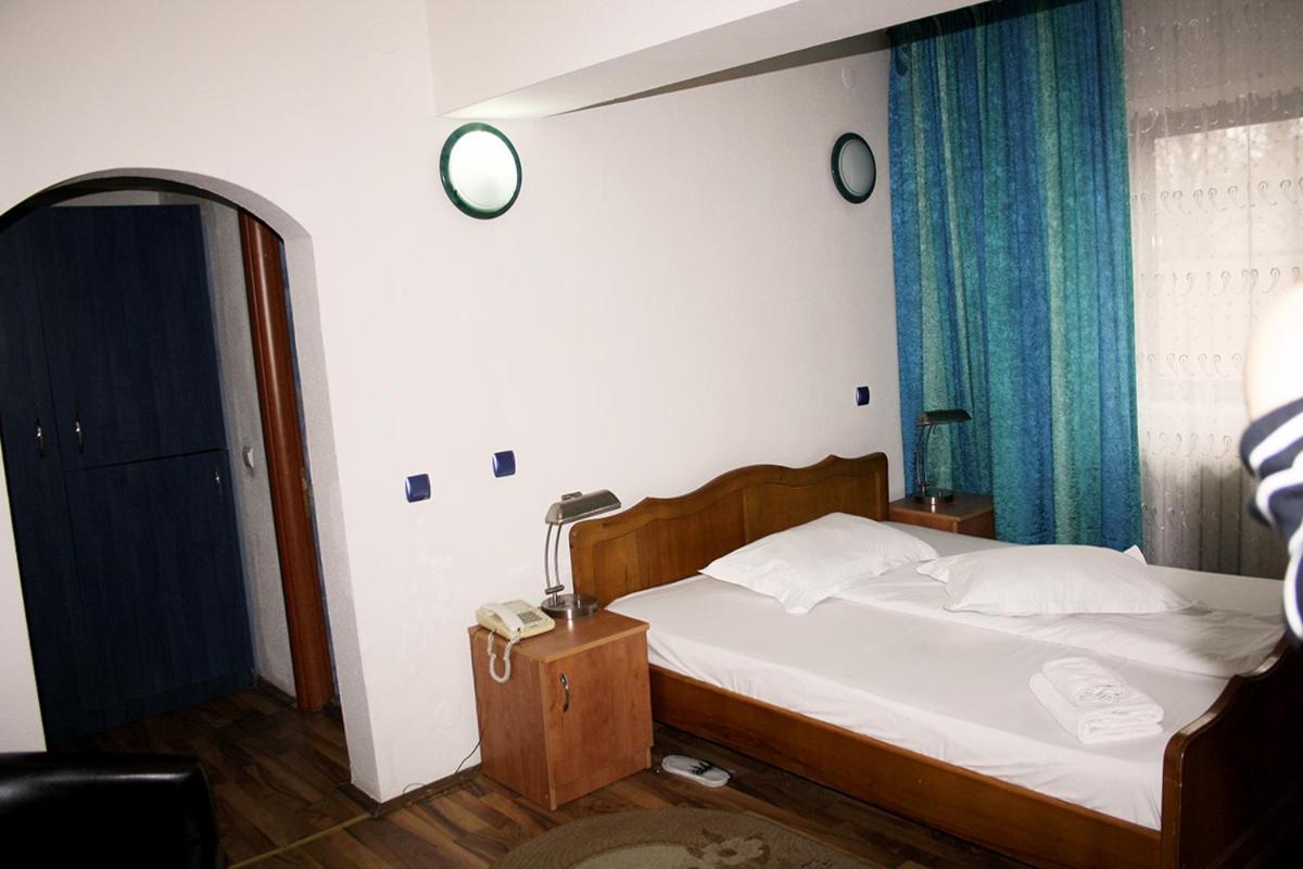 Hotel House